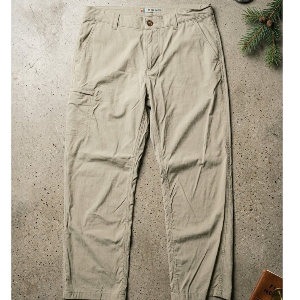 UB Tech Mens Khaki Travel Golf Pants 34x30 Lightweight Unionbay Hiking